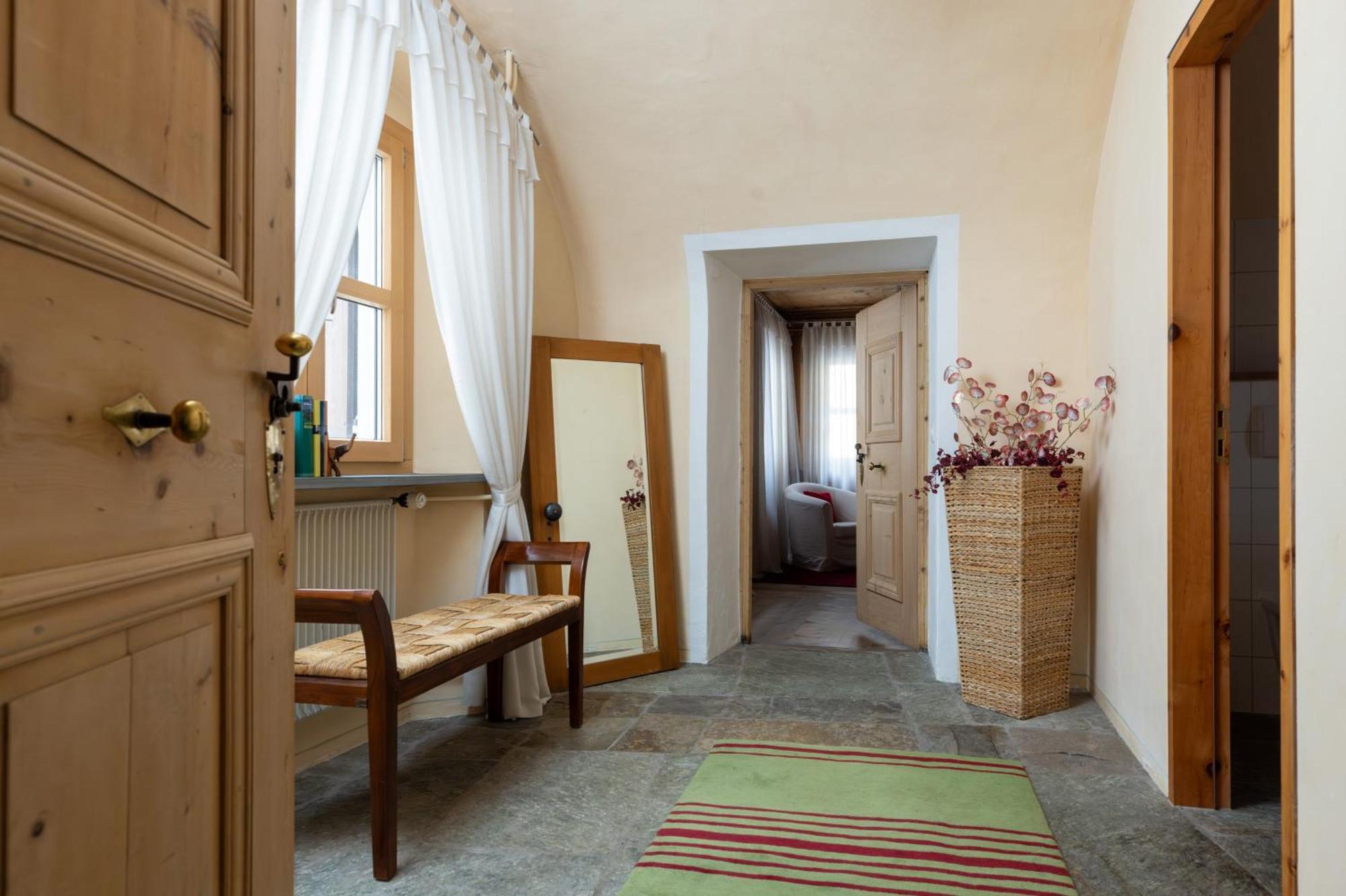 Palazzo Mysanus Samedan Hotel Exterior photo